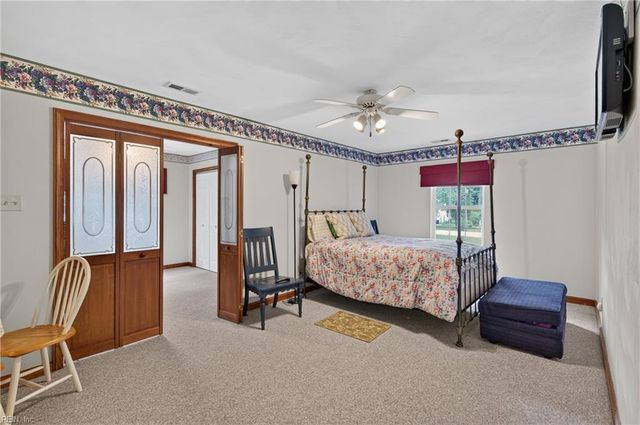 1605 Nansemond PW, Suffolk, VA 23434