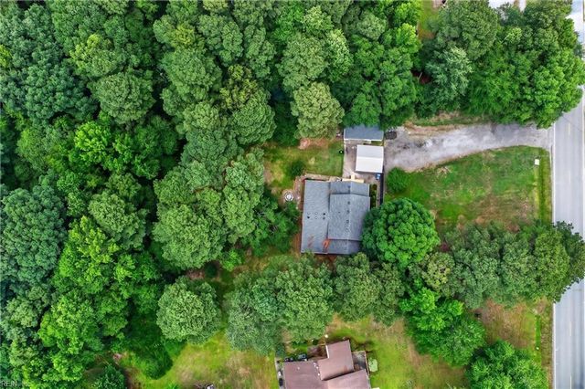 1605 Nansemond PW, Suffolk, VA 23434