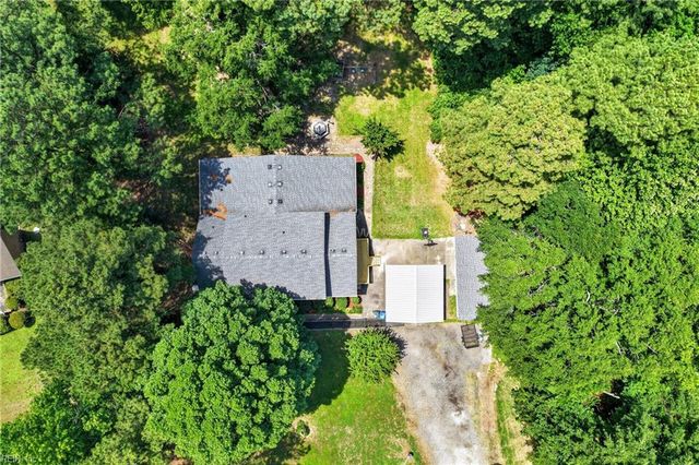 1605 Nansemond PW, Suffolk, VA 23434