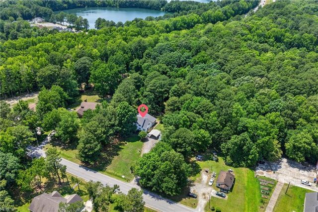 1605 Nansemond PW, Suffolk, VA 23434