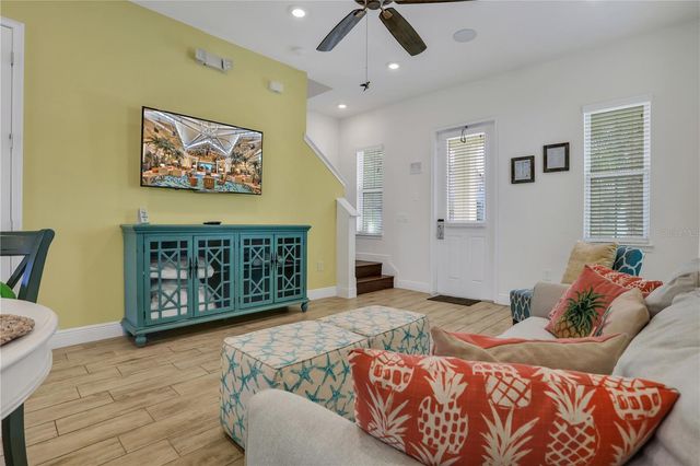 8005 FLIP FLOP WAY, Kissimmee, FL 34747