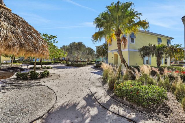 8005 FLIP FLOP WAY, Kissimmee, FL 34747