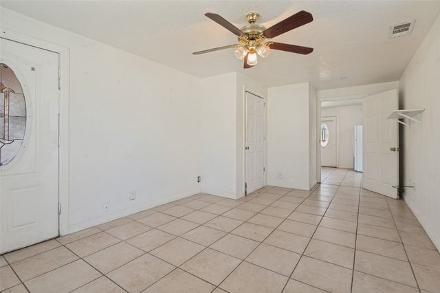 336 Belle Street, Bedford, TX 76022