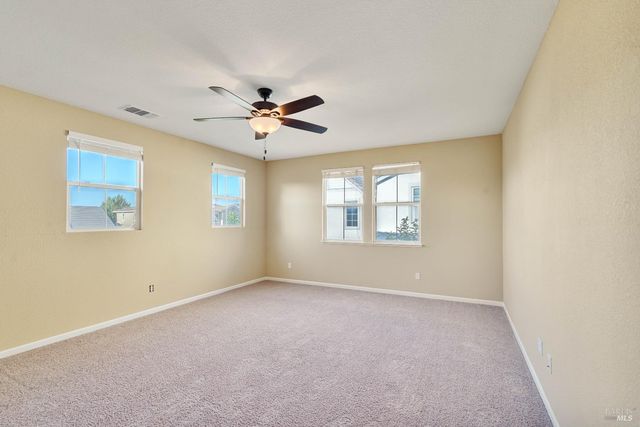 531 Star Lilly Dr, Vacaville, CA 95687
