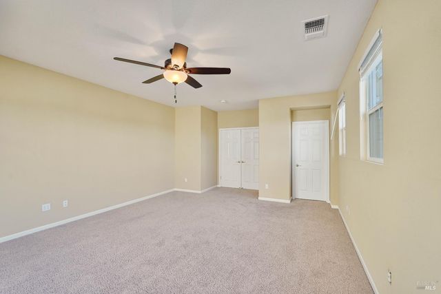 531 Star Lilly Dr, Vacaville, CA 95687