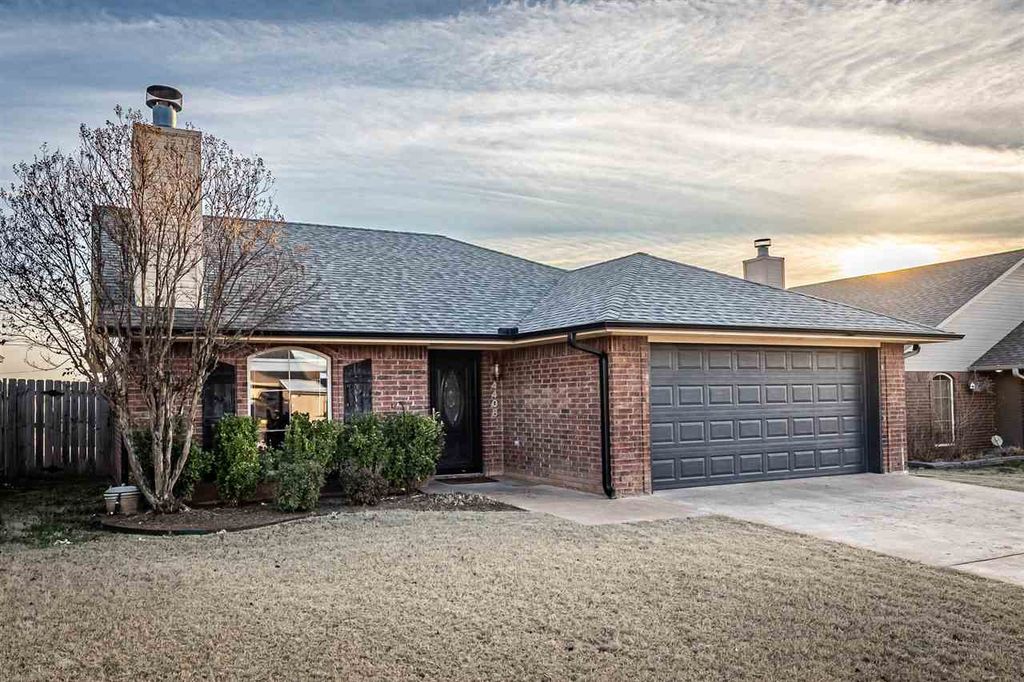 4408 SW Mesquite Dr, Lawton, OK 73505