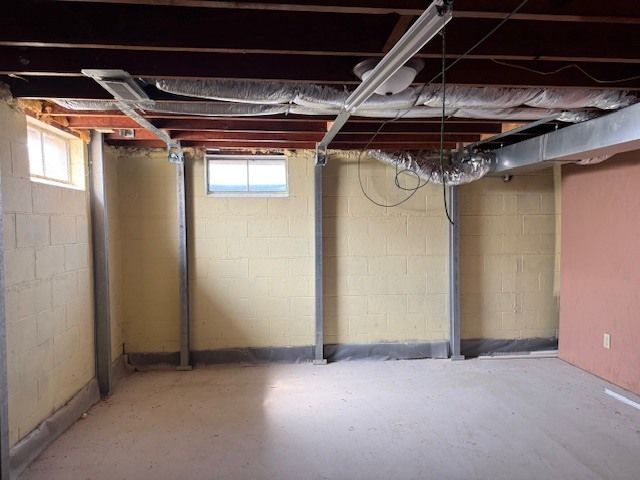 302 Ward Street, Energy, IL 62933