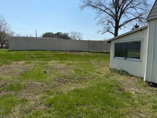302 Ward Street, Energy, IL 62933