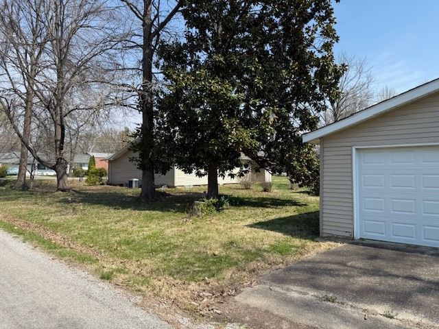 302 Ward Street, Energy, IL 62933