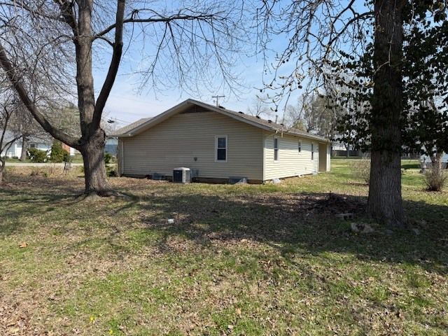 302 Ward Street, Energy, IL 62933