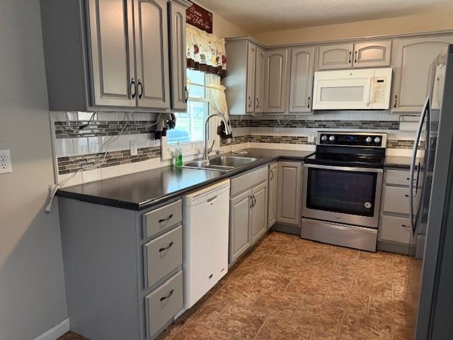 302 Ward Street, Energy, IL 62933