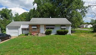 201 Estridge Road, St Louis, MO 63137