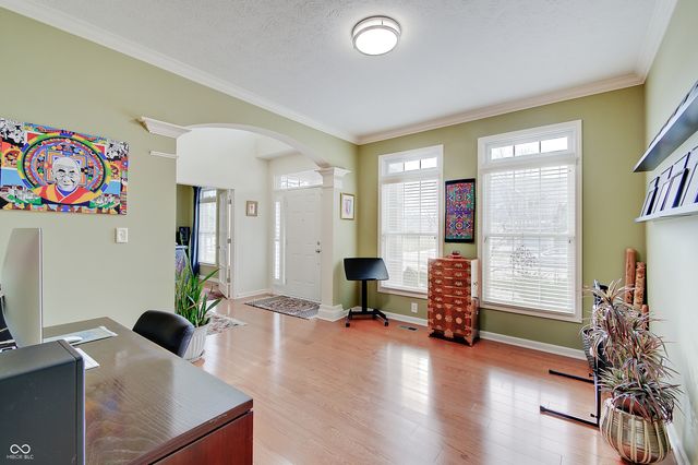 14427 Murphy Circle E, Carmel, IN 46074