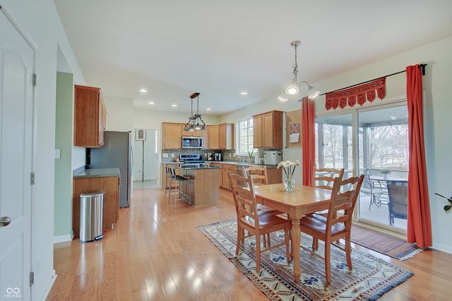 14427 Murphy Circle E, Carmel, IN 46074