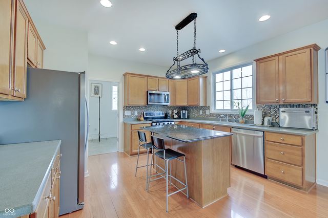 14427 Murphy Circle E, Carmel, IN 46074
