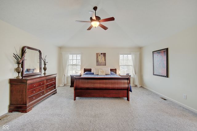 14427 Murphy Circle E, Carmel, IN 46074