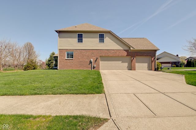 14427 Murphy Circle E, Carmel, IN 46074