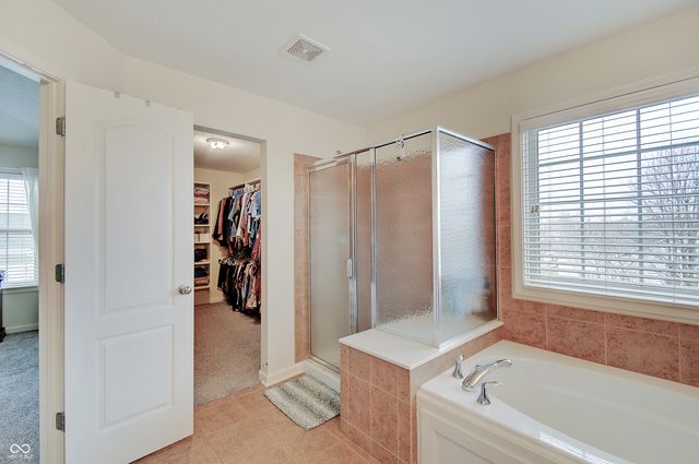 14427 Murphy Circle E, Carmel, IN 46074