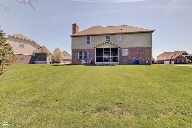 14427 Murphy Circle E, Carmel, IN 46074