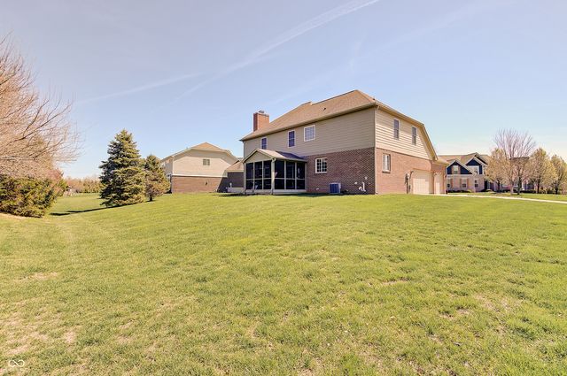 14427 Murphy Circle E, Carmel, IN 46074