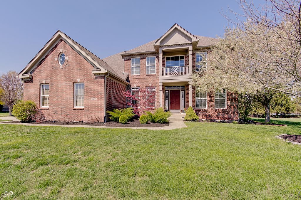 14427 Murphy Circle E, Carmel, IN 46074