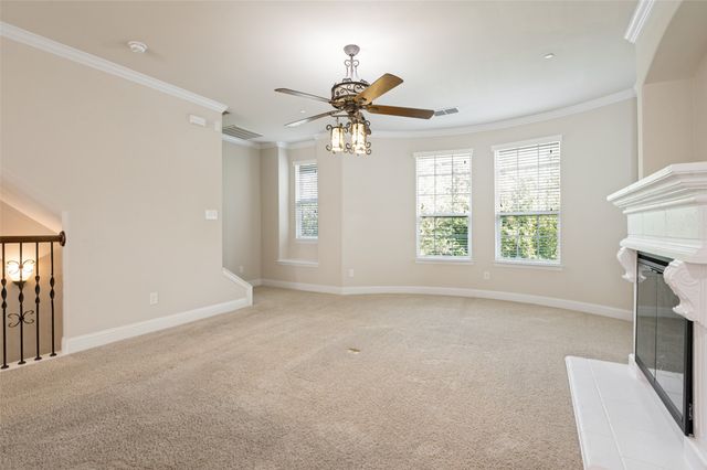 2500 Rockbrook Drive B82, Lewisville, TX 75067