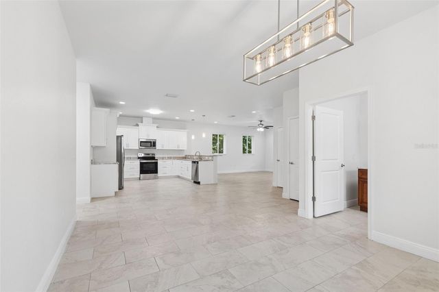 730 8TH AVENUE NE, Largo, FL 33770