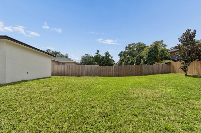 730 8TH AVENUE NE, Largo, FL 33770
