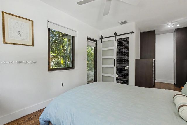 10550 NE 3rd Ct, Miami Shores, FL 33138