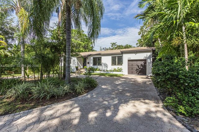 10550 NE 3rd Ct, Miami Shores, FL 33138