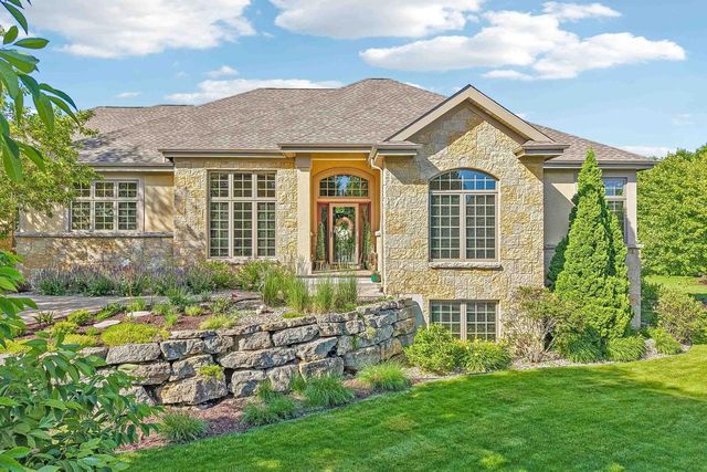 1222 Bongard Drive, Waunakee, WI 53597
