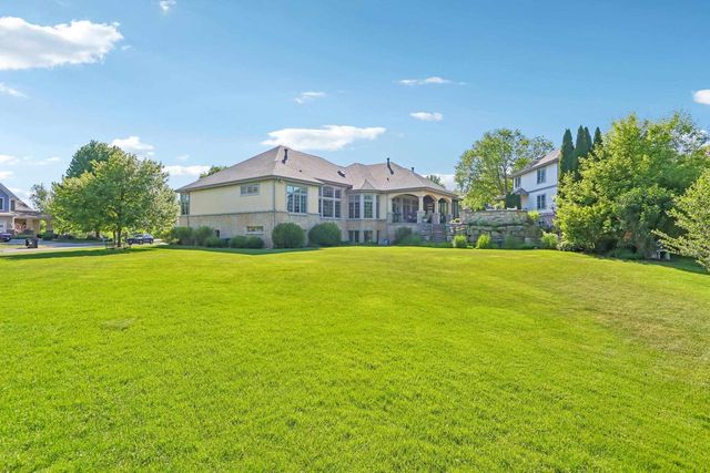 1222 Bongard Drive, Waunakee, WI 53597