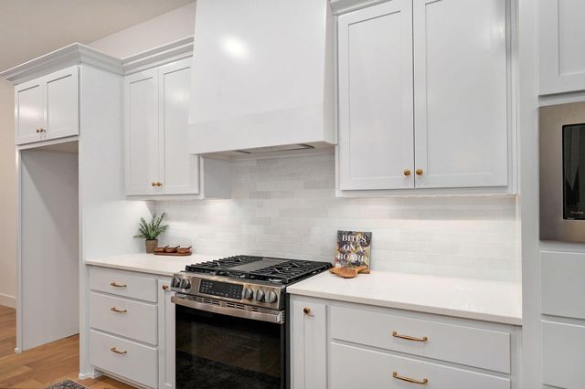 5177 S Barbarosa Court, Springfield, MO 65802