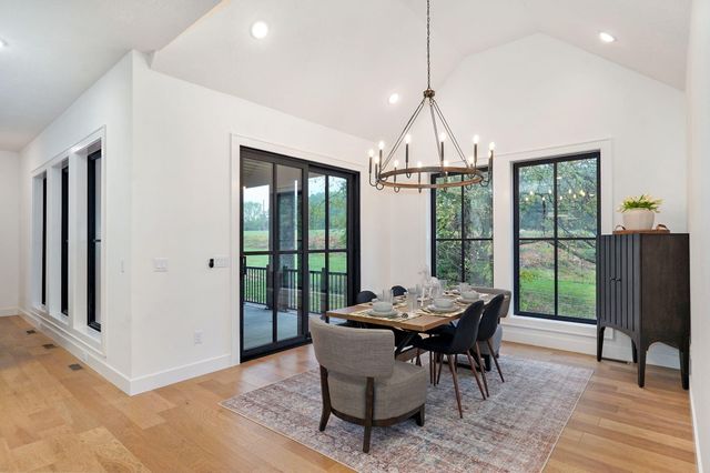 5177 S Barbarosa Court, Springfield, MO 65802