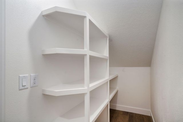 5177 S Barbarosa Court, Springfield, MO 65802