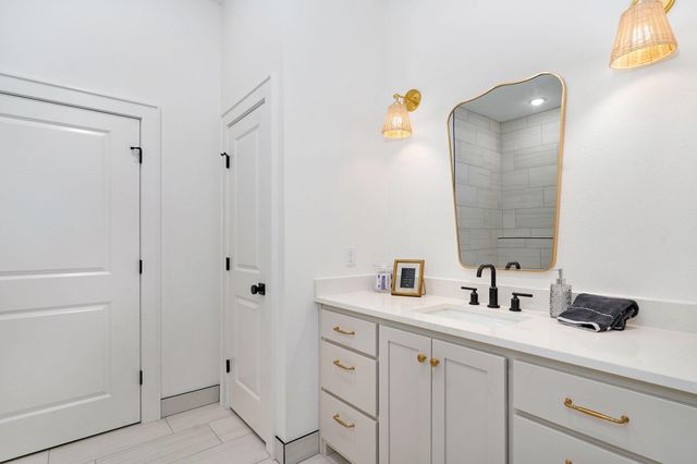 5177 S Barbarosa Court, Springfield, MO 65802