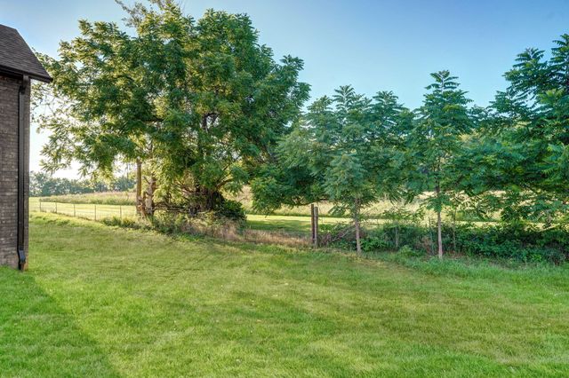 5177 S Barbarosa Court, Springfield, MO 65802