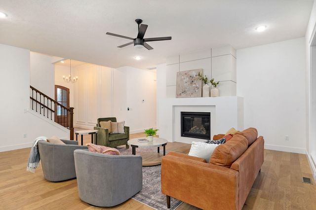 5177 S Barbarosa Court, Springfield, MO 65802