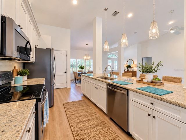 4415 HIGHLAND OAKS CIRCLE, Sarasota, FL 34235