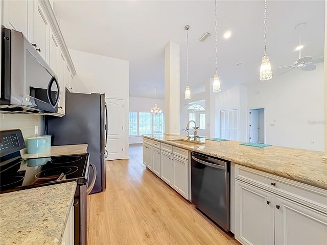 4415 HIGHLAND OAKS CIRCLE, Sarasota, FL 34235