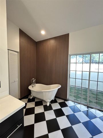 4415 HIGHLAND OAKS CIRCLE, Sarasota, FL 34235