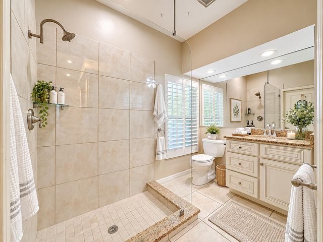 4415 HIGHLAND OAKS CIRCLE, Sarasota, FL 34235