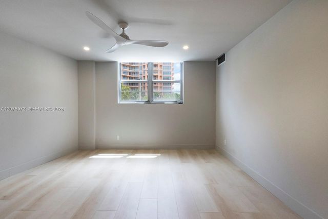 90 Edgewater Drive 224, Coral Gables, FL 33133