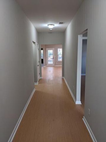 205 W Pine Street, Summerville, SC 29485