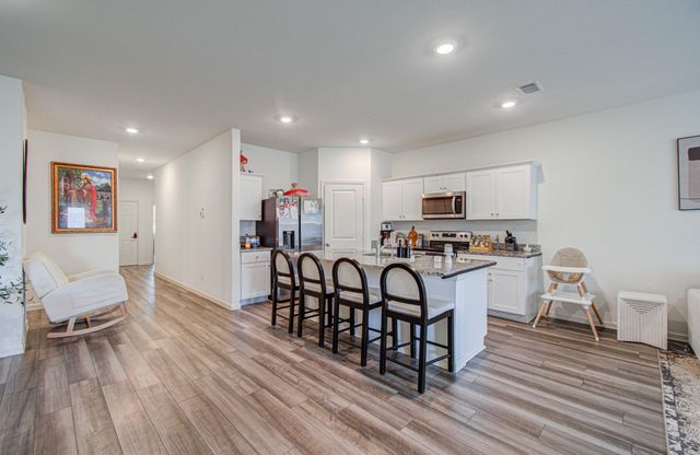 7122 Evitale Way, Houston, TX 77049