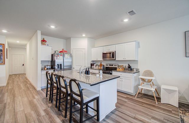 7122 Evitale Way, Houston, TX 77049