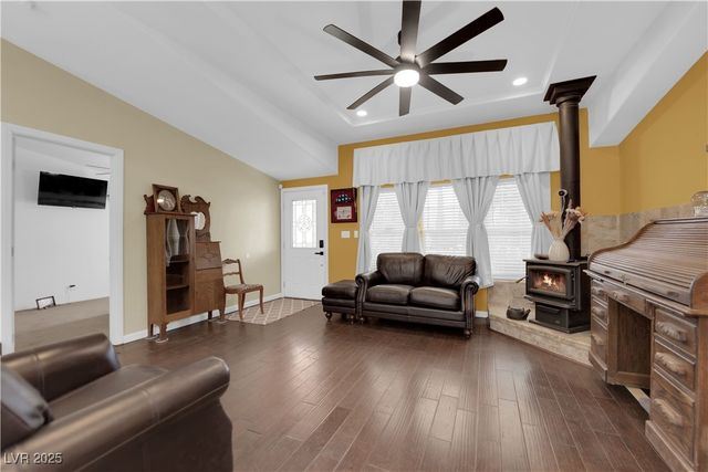 316 West Montgomery Street, Beatty, NV 89003