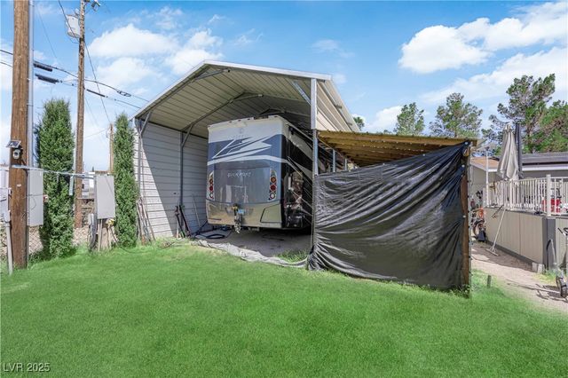 316 West Montgomery Street, Beatty, NV 89003