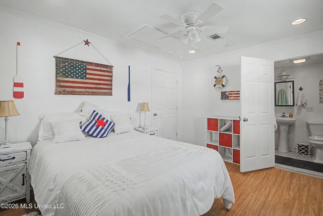 22 Wolfe Street, Bay Saint Louis, MS 39520