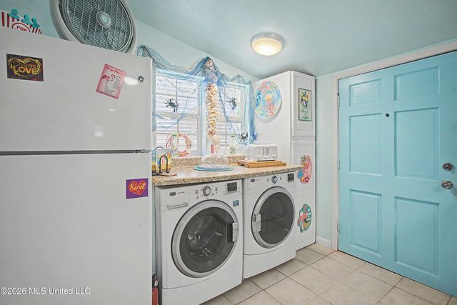 22 Wolfe Street, Bay Saint Louis, MS 39520